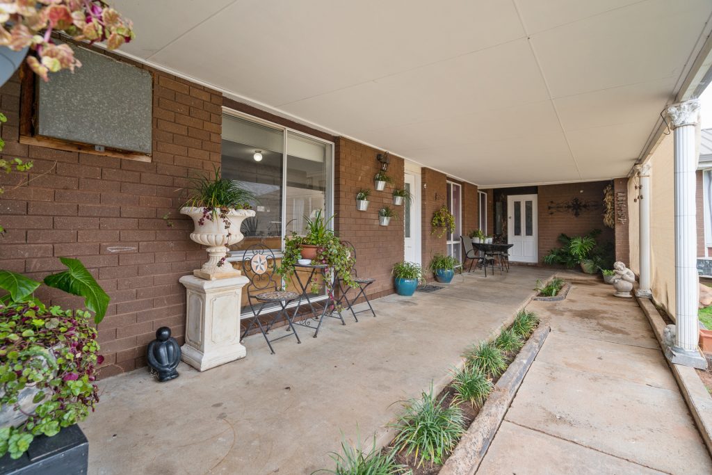 76 Boundary Road, Narrandera NSW 2700 - McGrath Riverina