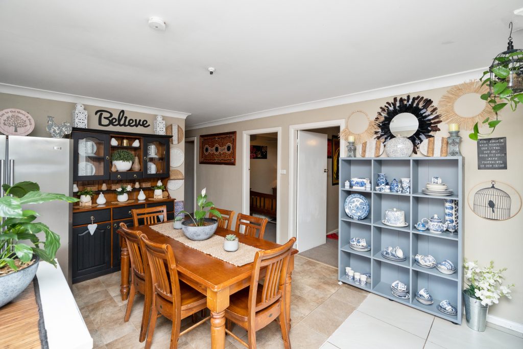 76 Boundary Road, Narrandera NSW 2700 - photo 5