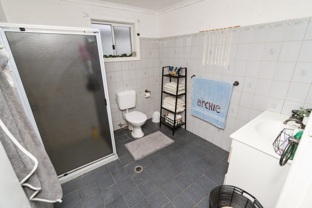 76 Boundary Road, Narrandera NSW 2700 - photo 7