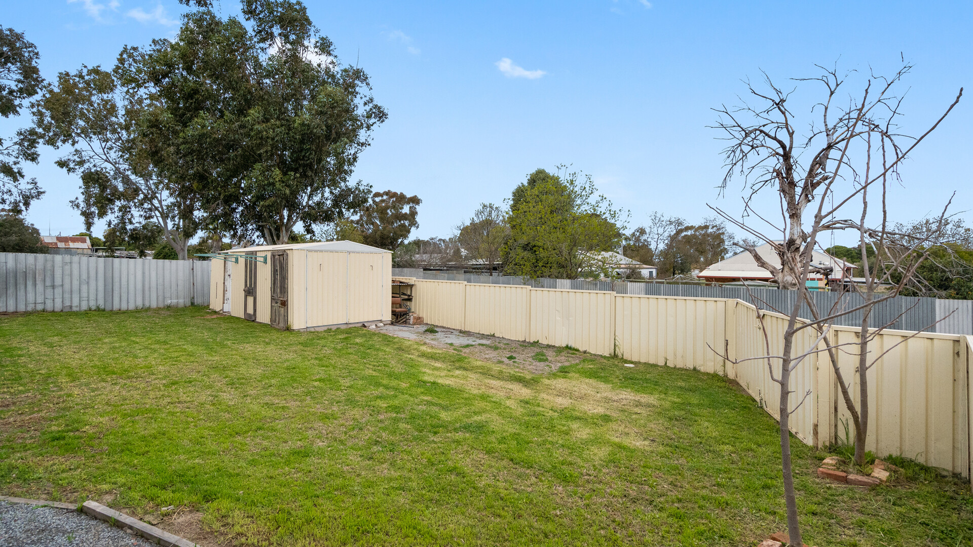 18 Frank Street, Narrandera NSW 2700 - photo 11