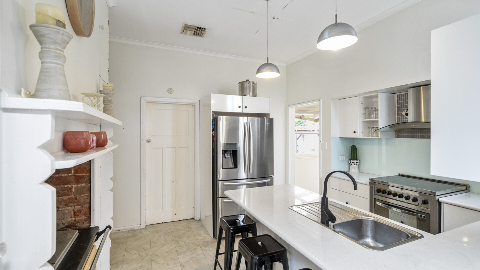 147 Palm Avenue, Leeton NSW 2705 - photo 6