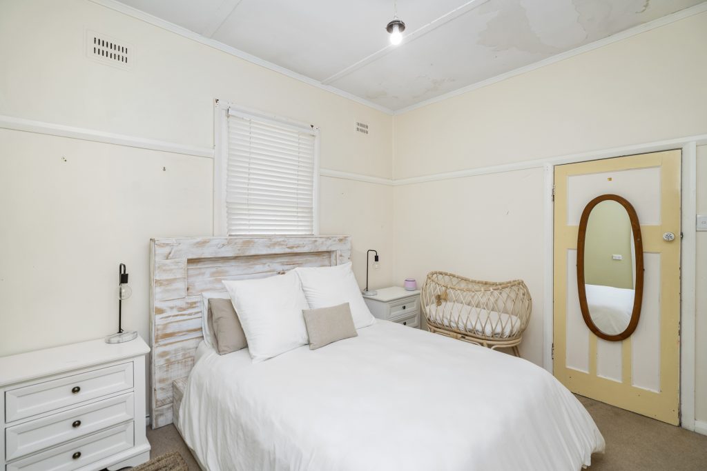 147 Palm Avenue, Leeton NSW 2705 - photo 8