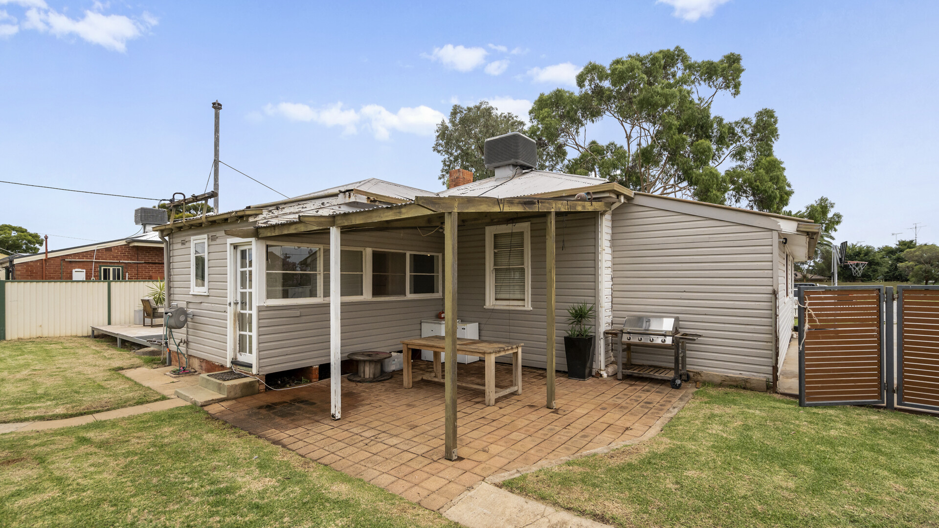 147 Palm Avenue, Leeton NSW 2705 - photo 10