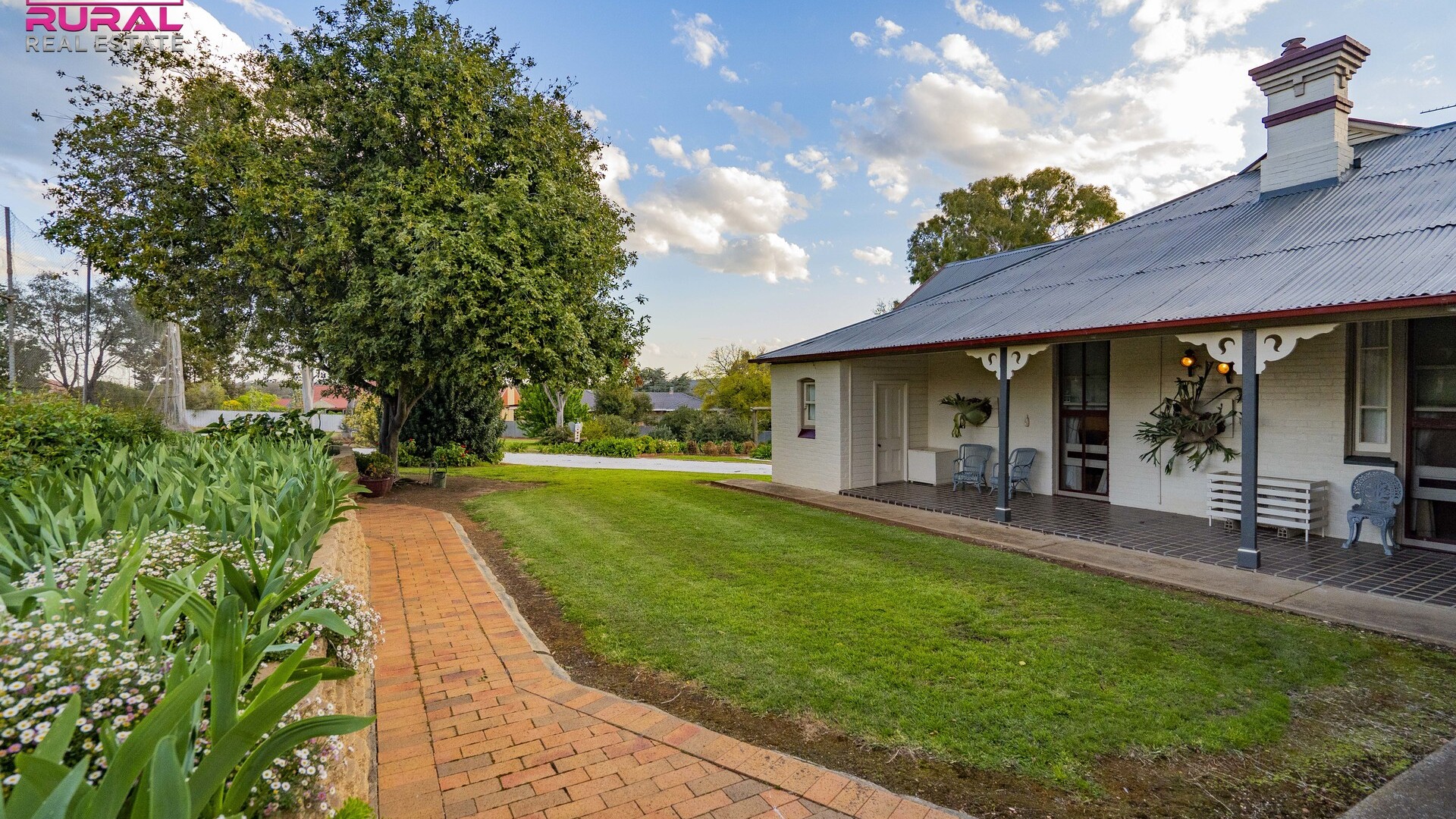 14 Redmond Street, Temora NSW 2666 - photo 17