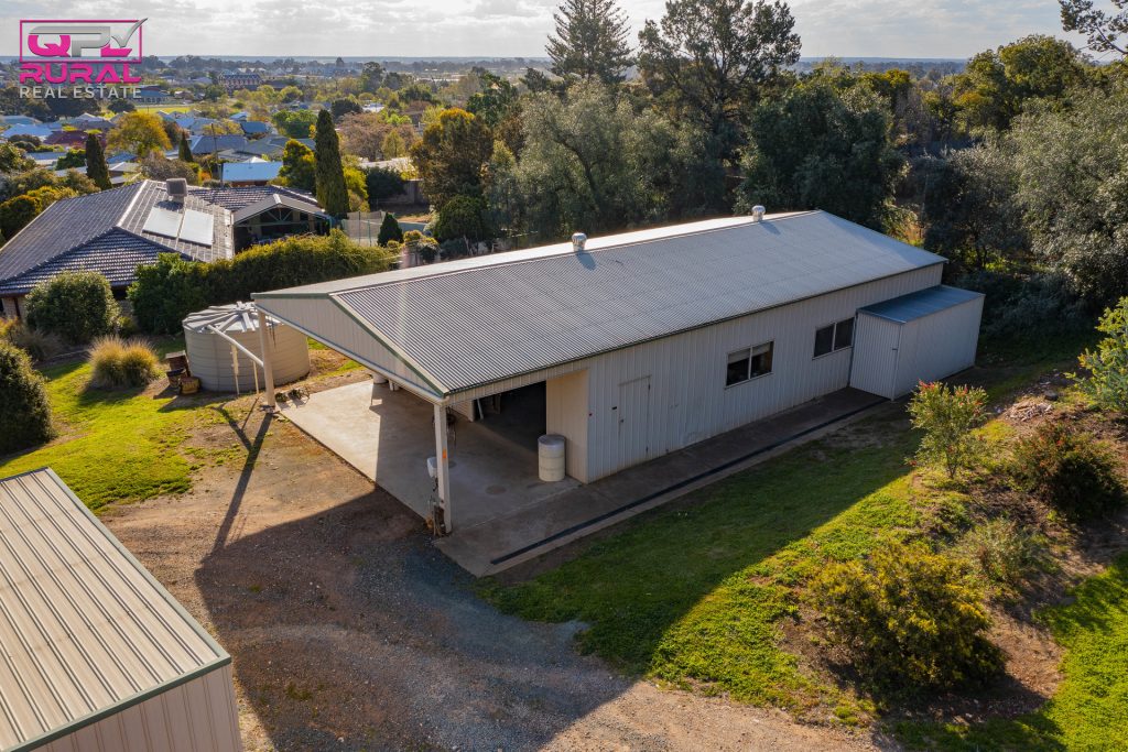 14 Redmond Street, Temora NSW 2666 - photo 19