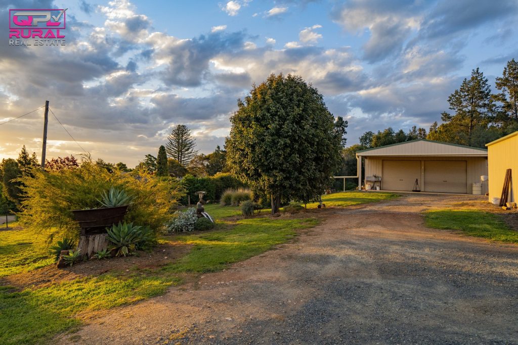 14 Redmond Street, Temora NSW 2666 - photo 23