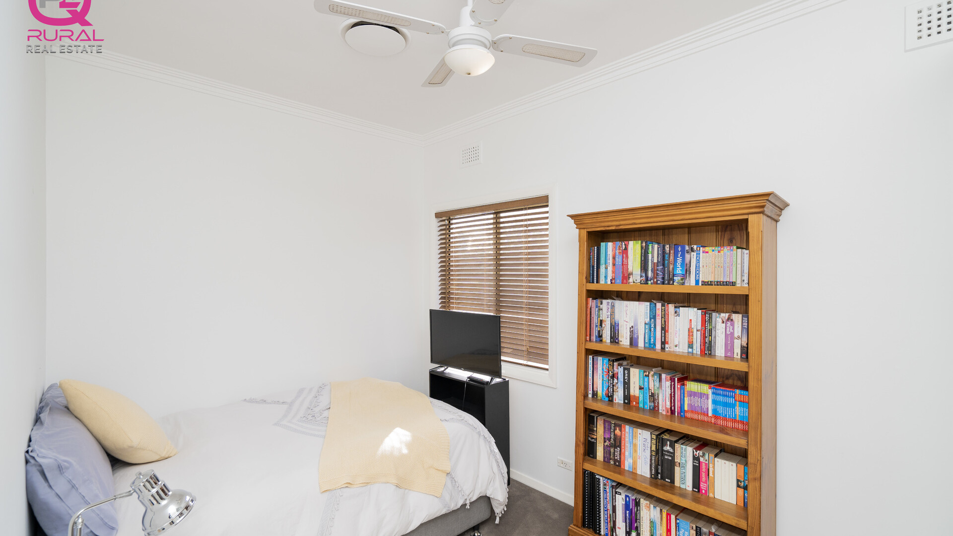 135 Anzac Street, Temora NSW 2666 - photo 14