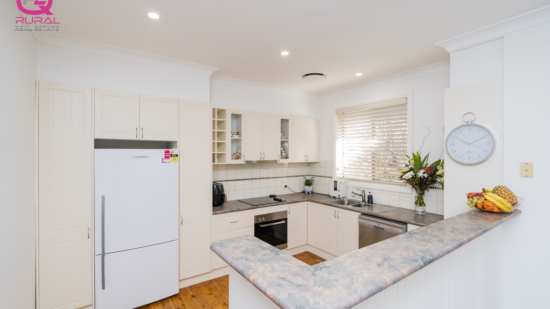 135 Anzac Street, Temora NSW 2666 - photo 5