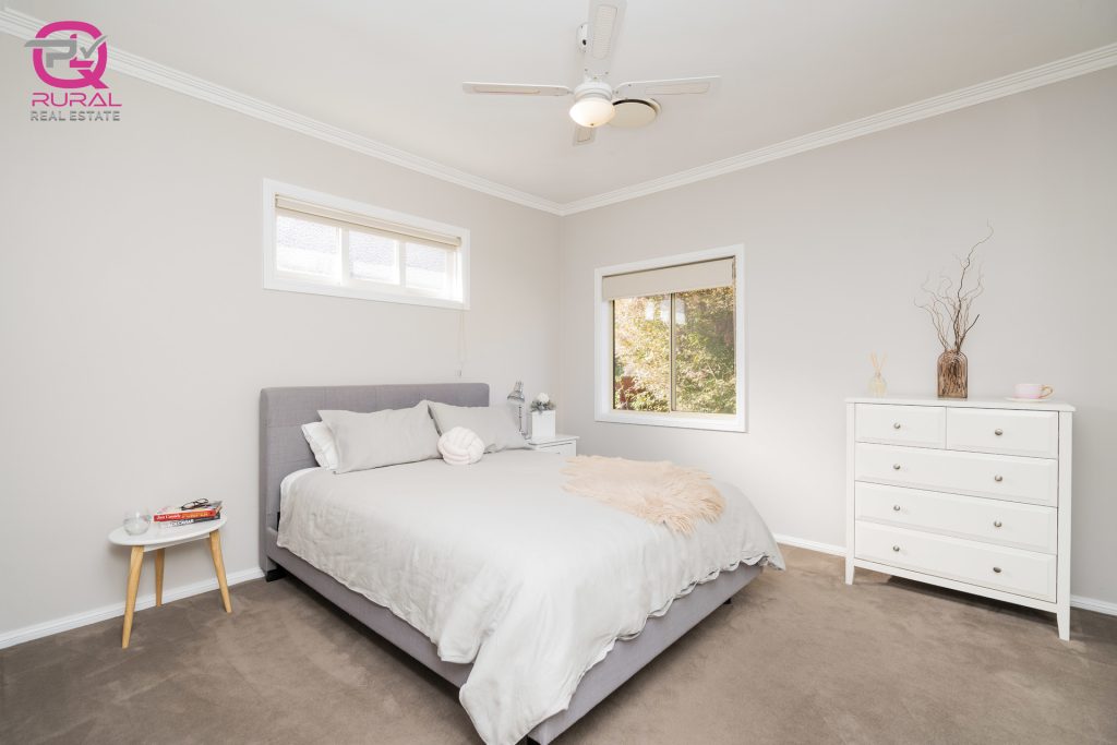 135 Anzac Street, Temora NSW 2666 - photo 10
