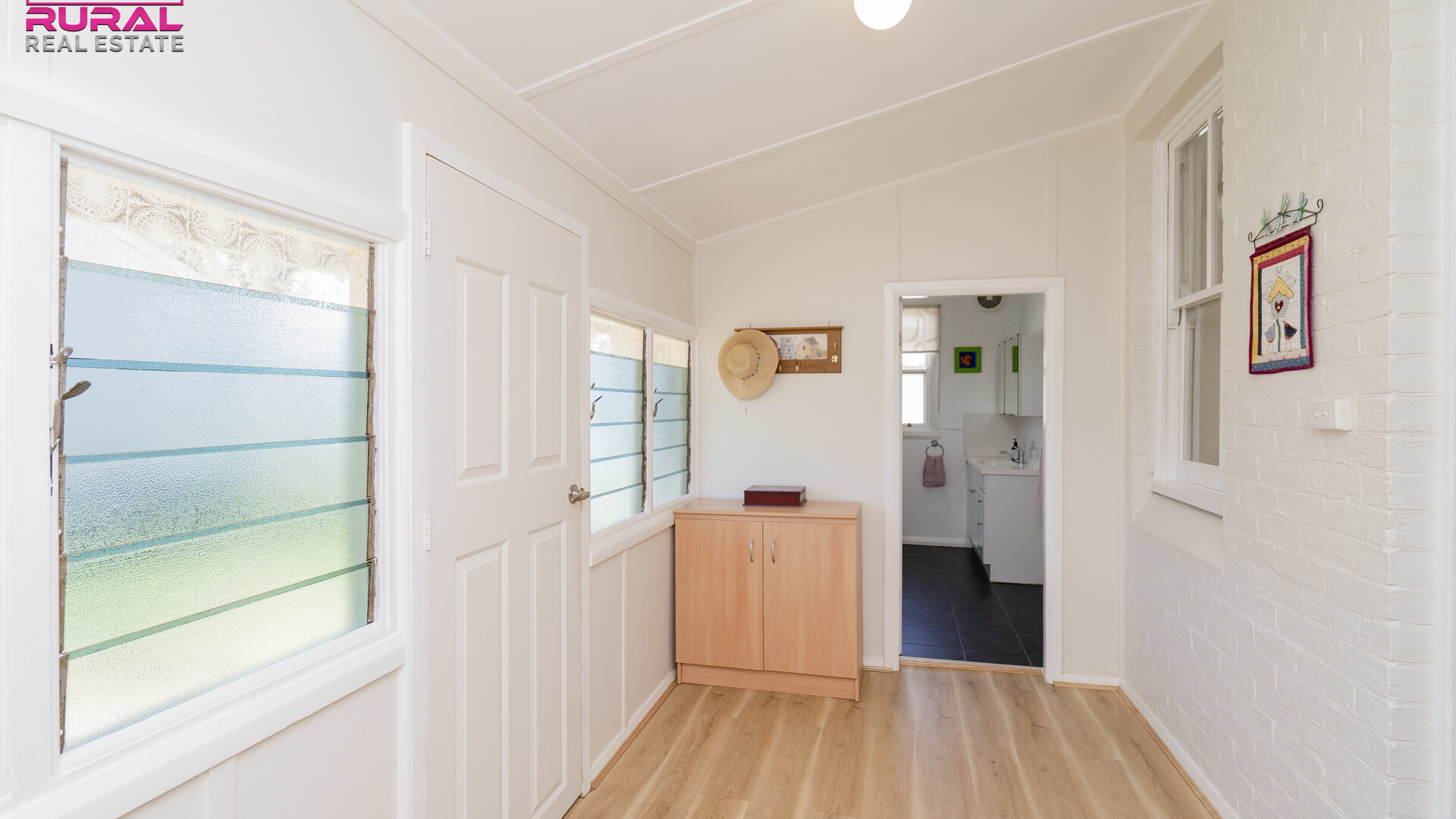 77 Haig Street, Temora NSW 2666 - photo 15