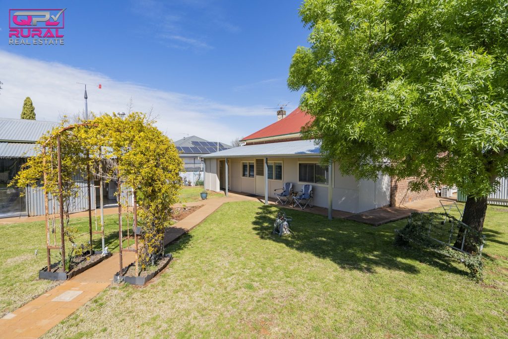 77 Haig Street, Temora NSW 2666 - photo 20