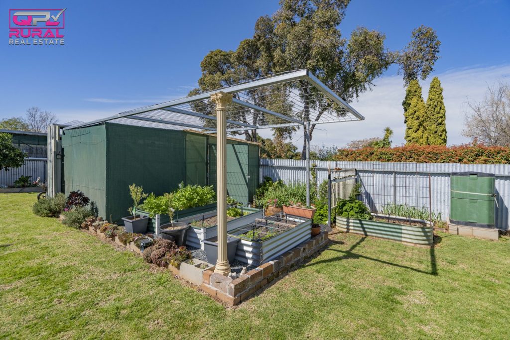 77 Haig Street, Temora NSW 2666 - photo 21