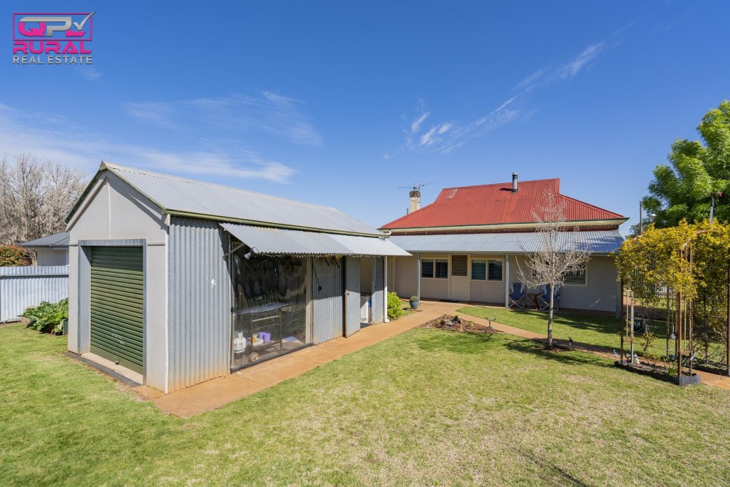77 Haig Street, Temora NSW 2666 - photo 23