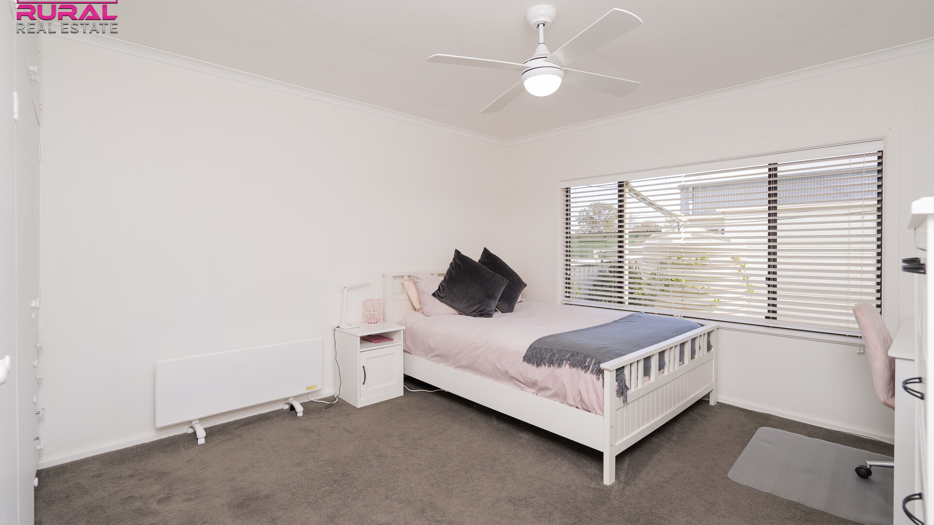 123 Polaris Street, Temora NSW 2666 - photo 12