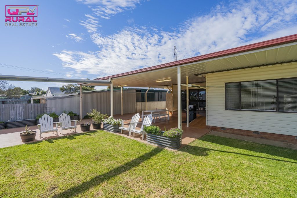 123 Polaris Street, Temora NSW 2666 - photo 20