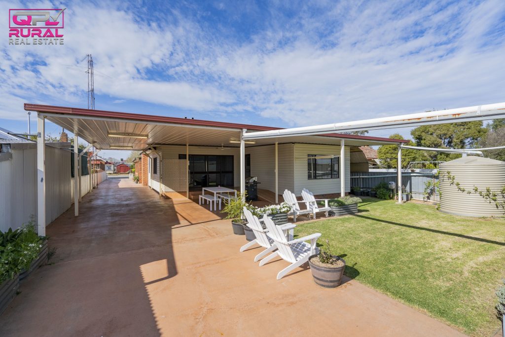 123 Polaris Street, Temora NSW 2666 - photo 21