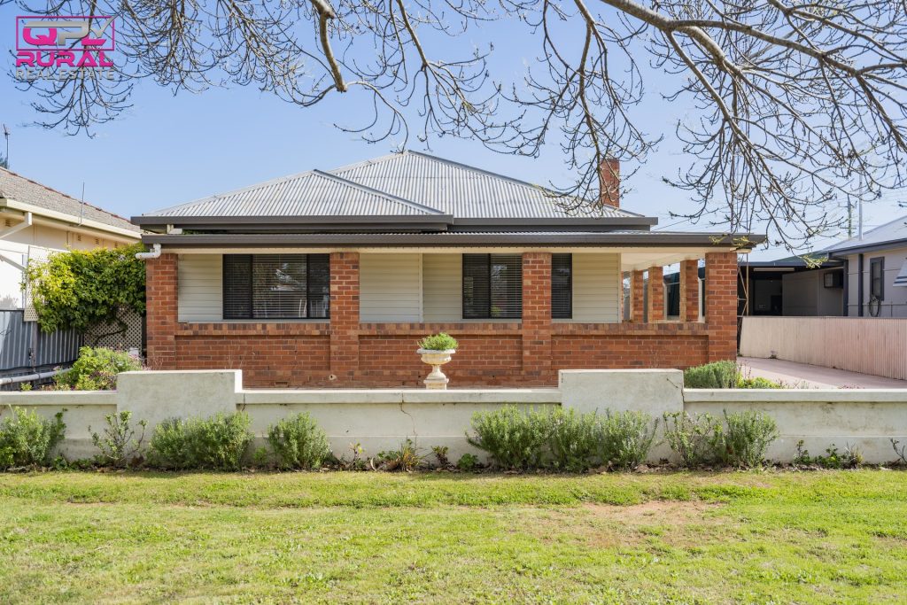 123 Polaris Street, Temora NSW 2666 - photo 22