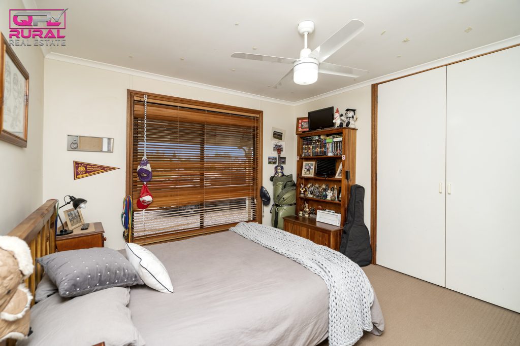 5 Argyle Street, Leeton NSW 2705 - photo 15