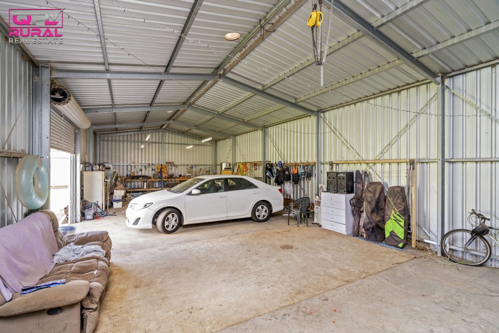 5 Argyle Street, Leeton NSW 2705 - photo 18