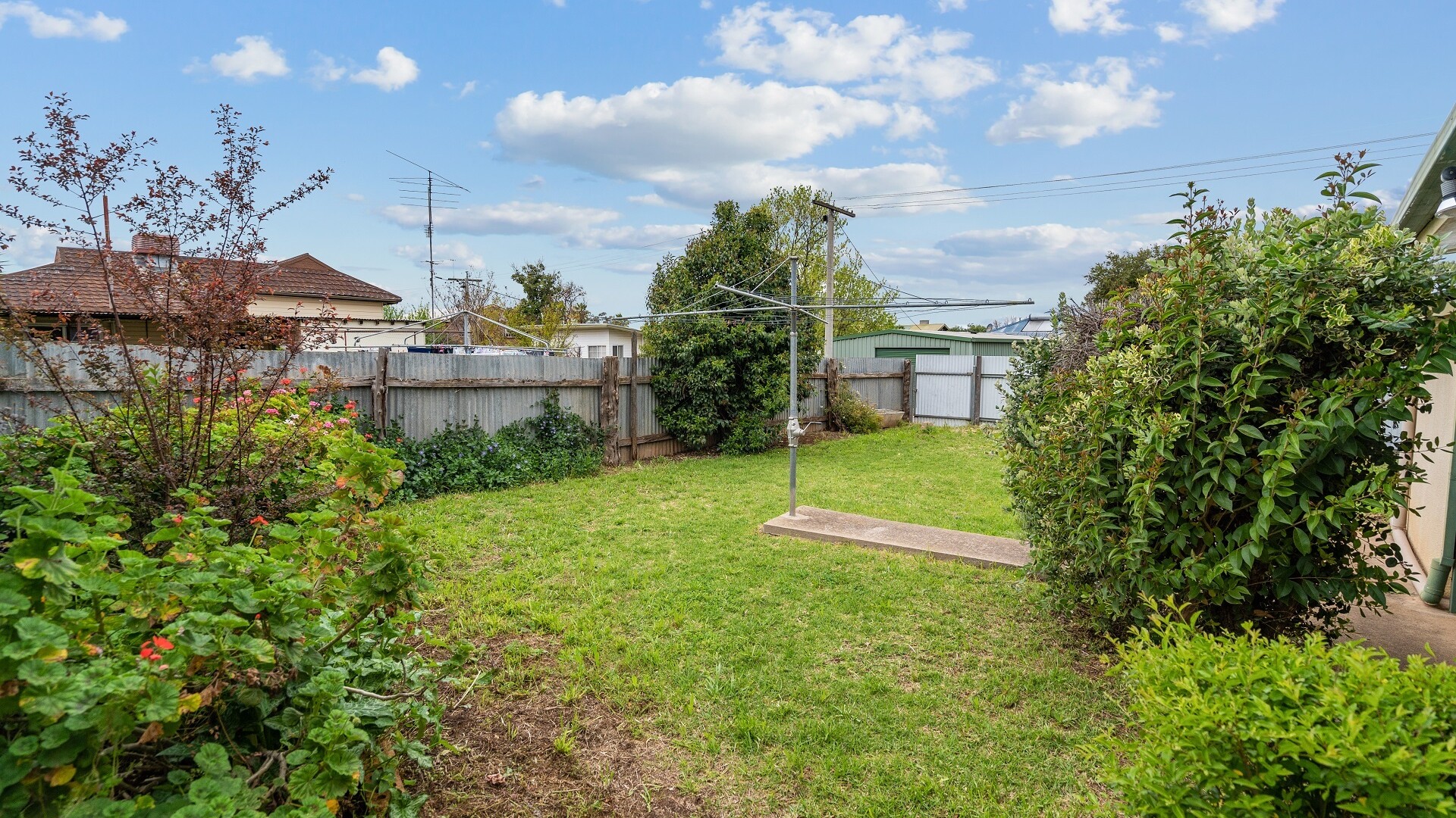 2 Athel Crescent, Leeton NSW 2705 - photo 12