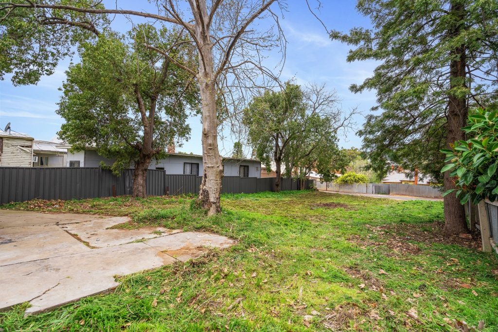 50 King Street, Narrandera NSW 2700 - photo 9
