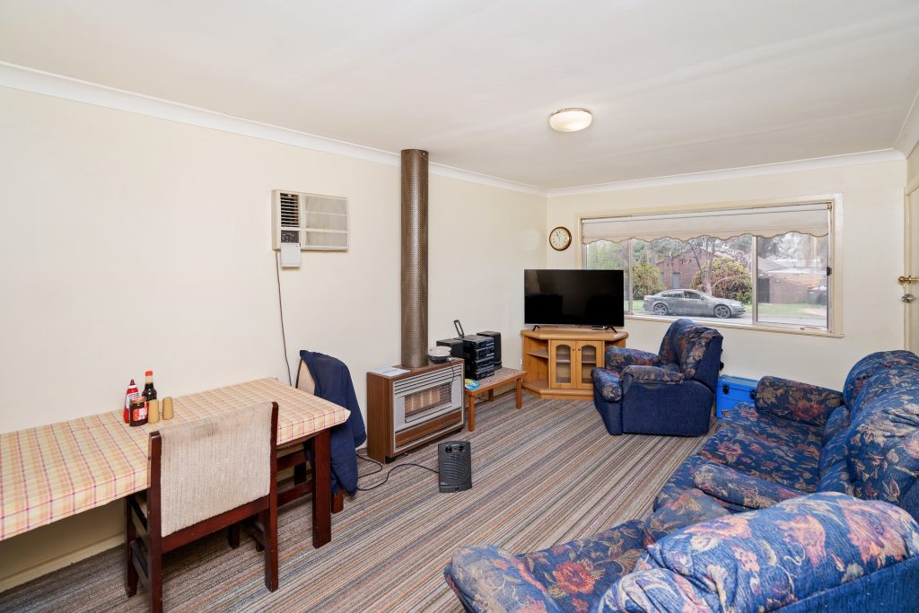 35 Dalgetty Street, Narrandera NSW 2700 - photo 13