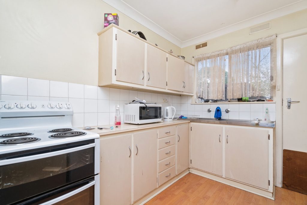 35 Dalgetty Street, Narrandera NSW 2700 - photo 5