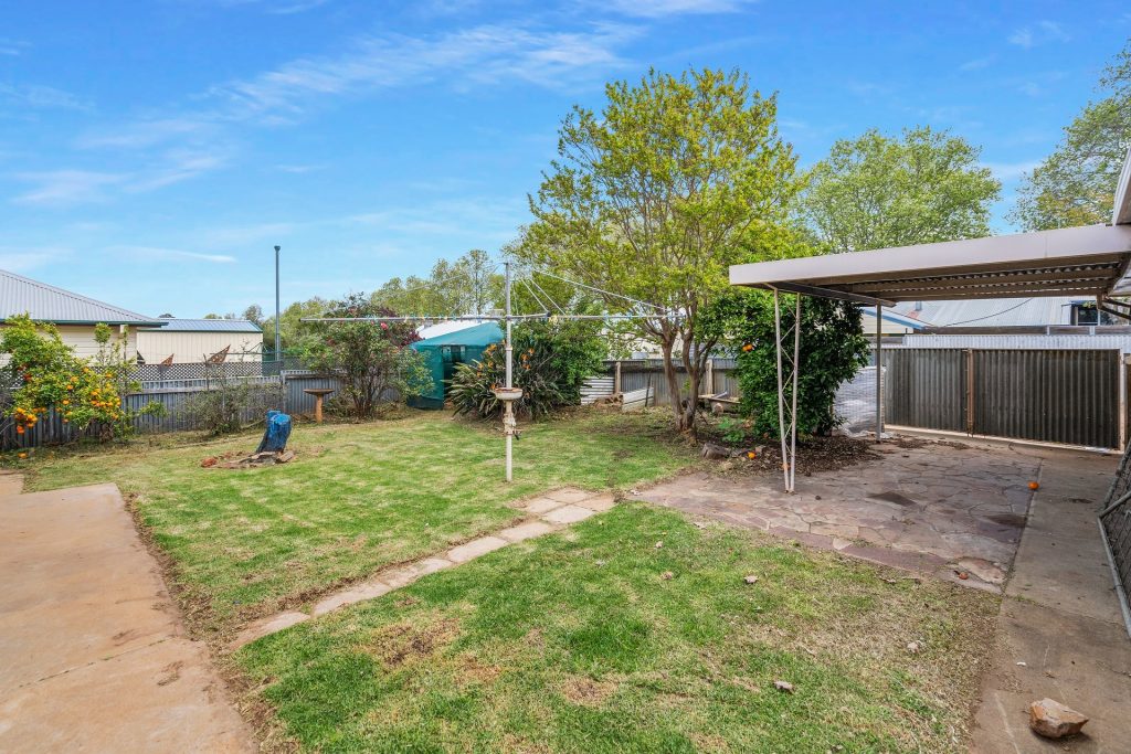 24 May Street, Narrandera NSW 2700 - photo 15
