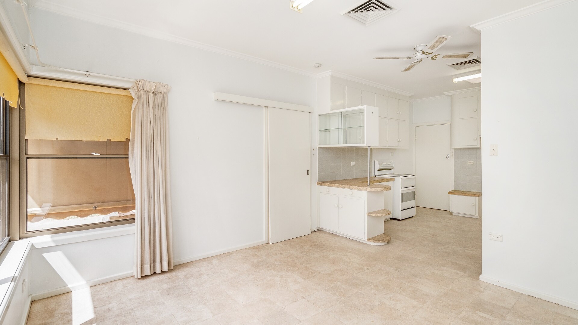 24 May Street, Narrandera NSW 2700 - photo 7