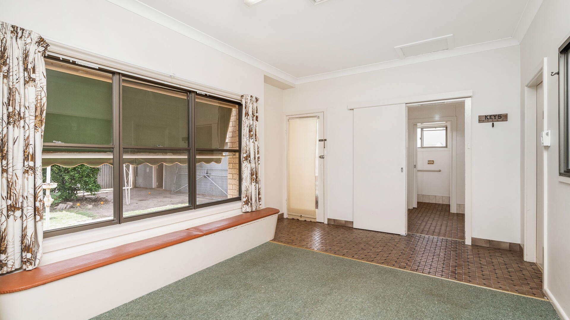24 May Street, Narrandera NSW 2700 - photo 8