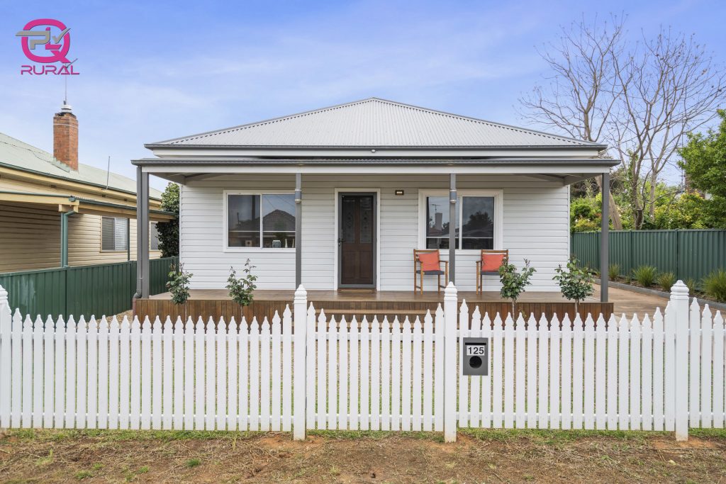 125 Kitchener Road, Temora NSW 2666 - McGrath Riverina