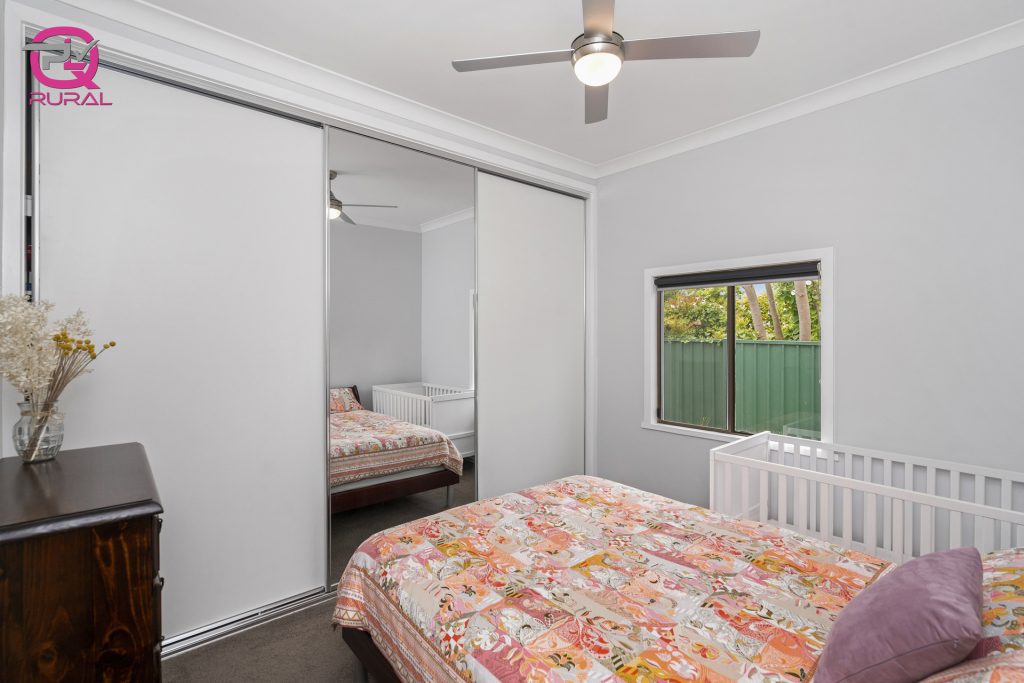125 Kitchener Road, Temora NSW 2666 - photo 10