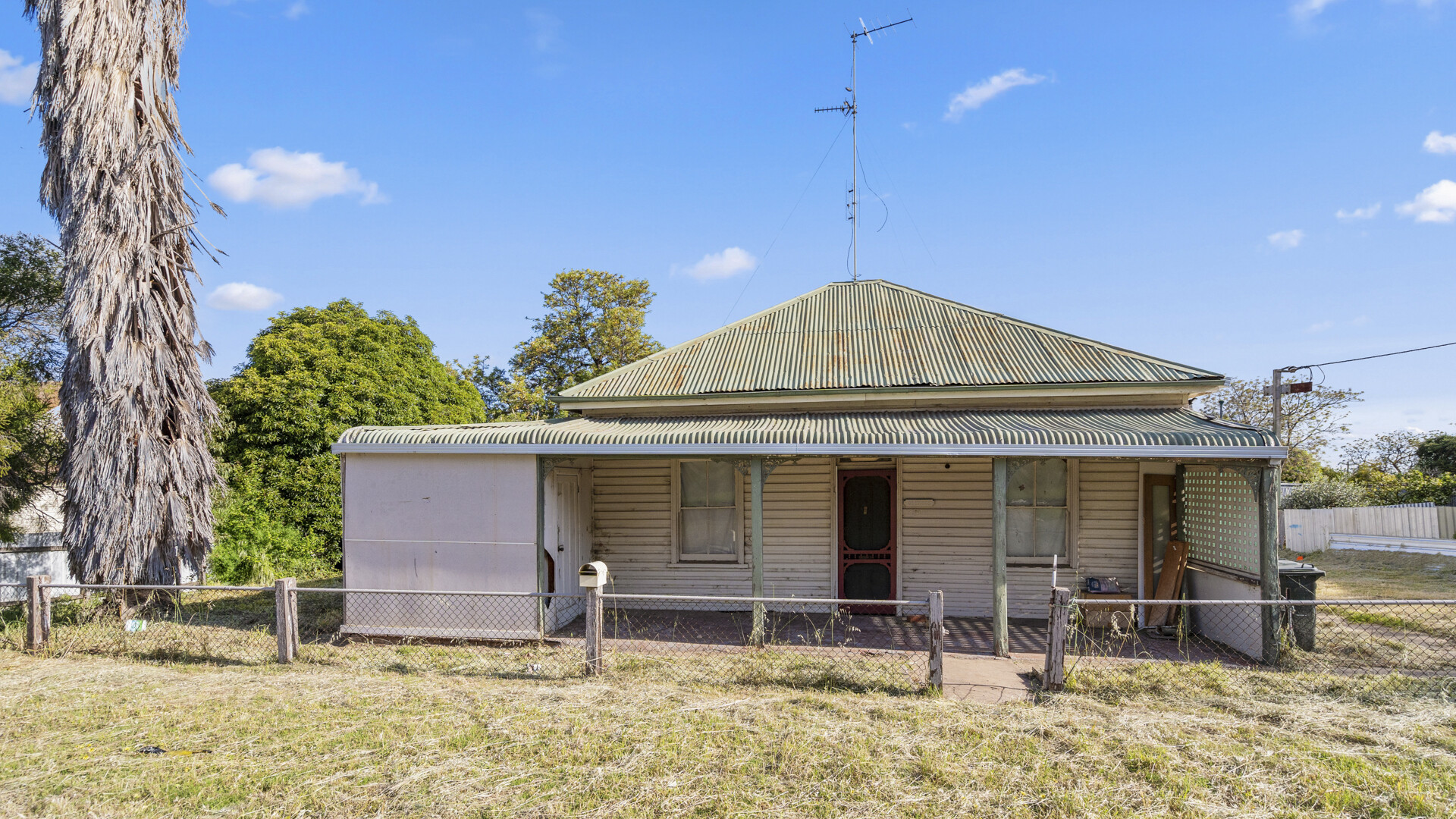104 Whitton Street, Narrandera NSW 2700 - photo 3
