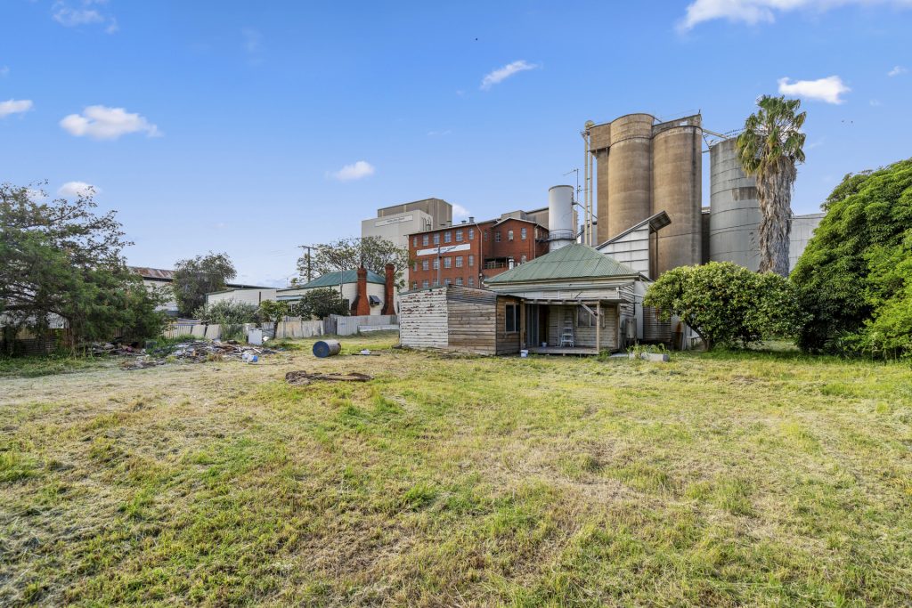 104 Whitton Street, Narrandera NSW 2700 - photo 4