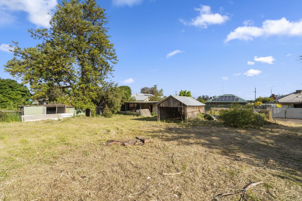 104 Whitton Street, Narrandera NSW 2700 - photo 5