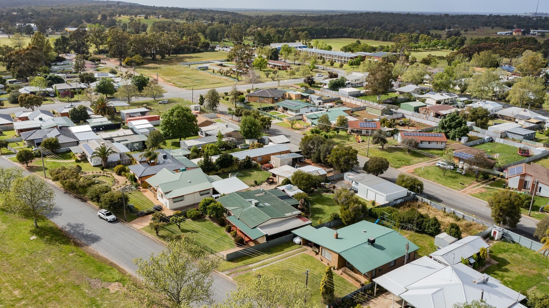 16 Whitton Street, Narrandera NSW 2700 - photo 2