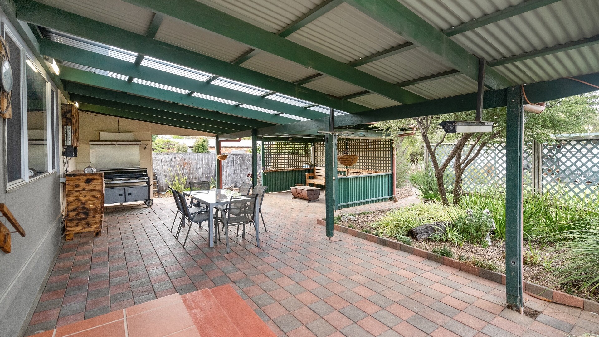 16 Whitton Street, Narrandera NSW 2700 - photo 14