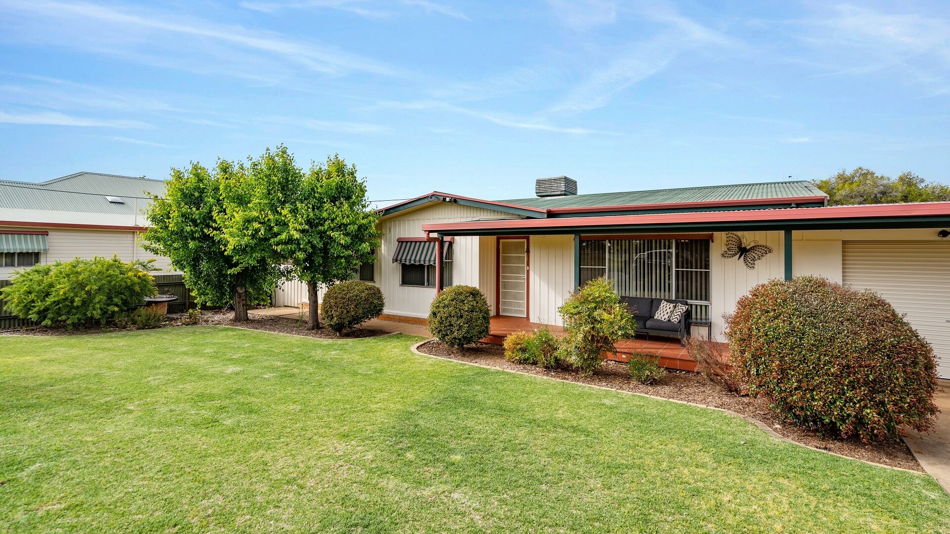 16 Whitton Street, Narrandera NSW 2700 - McGrath Riverina