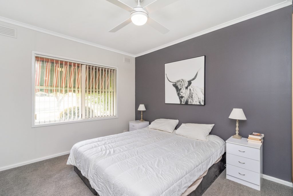 16 Whitton Street, Narrandera NSW 2700 - photo 9