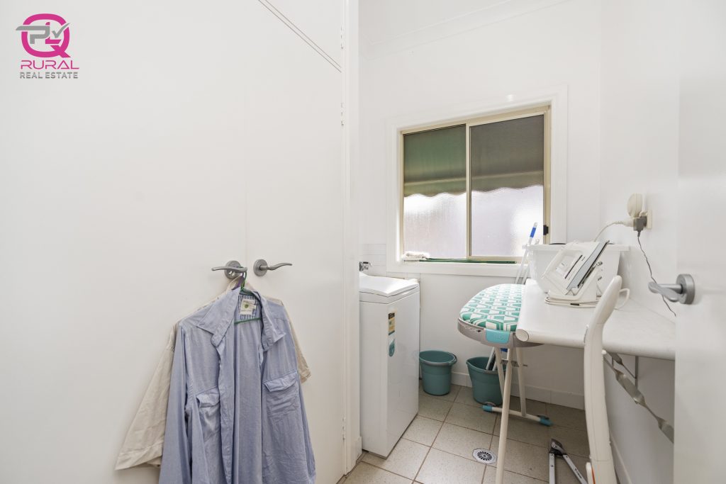 73 Twynam Street, Narrandera NSW 2700 - photo 12
