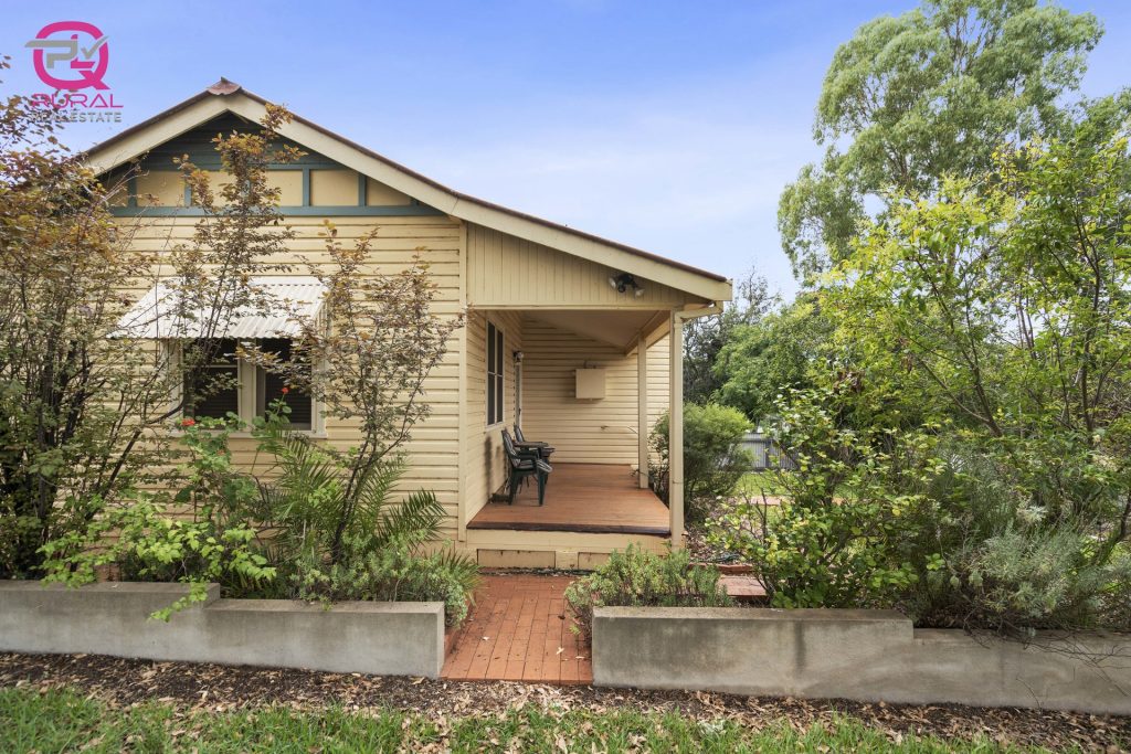 73 Twynam Street, Narrandera NSW 2700 - photo 16