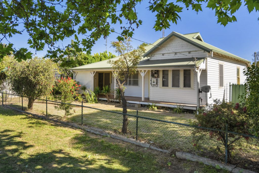 45 Ferrier Street, Narrandera NSW 2700 - McGrath Riverina