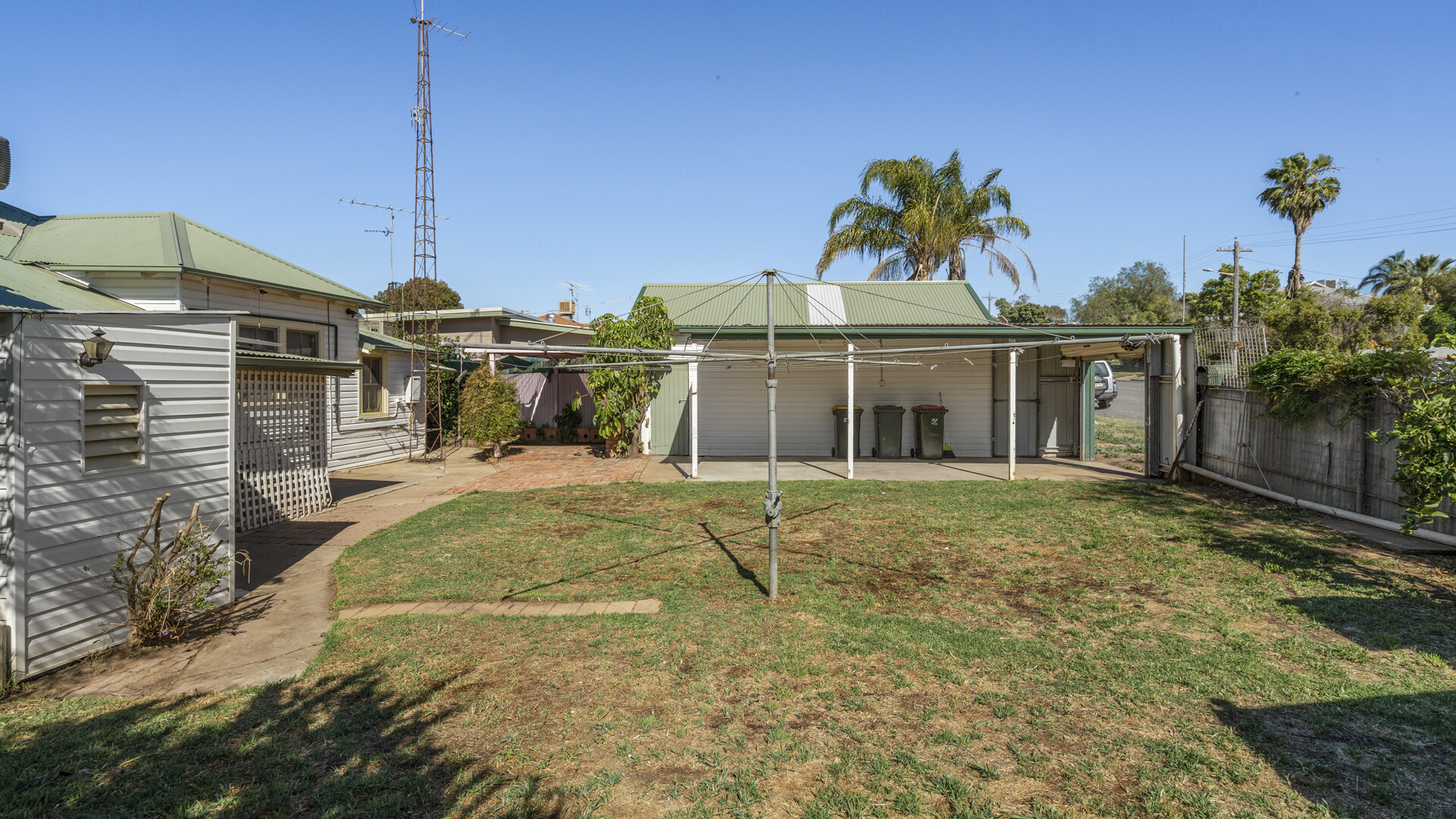 45 Ferrier Street, Narrandera NSW 2700 - photo 12