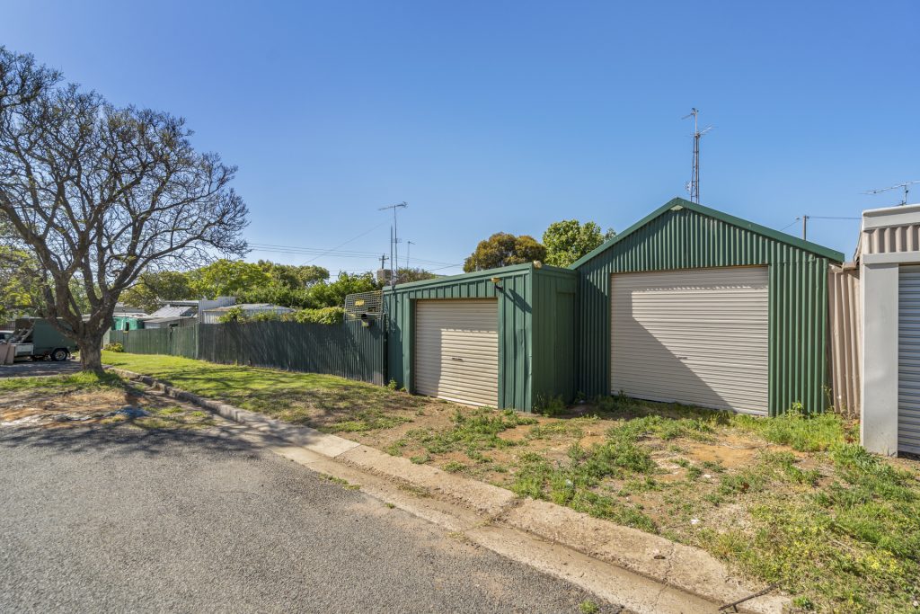 45 Ferrier Street, Narrandera NSW 2700 - photo 13