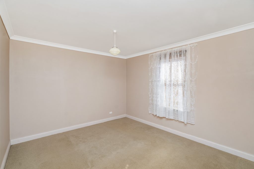 45 Ferrier Street, Narrandera NSW 2700 - photo 8