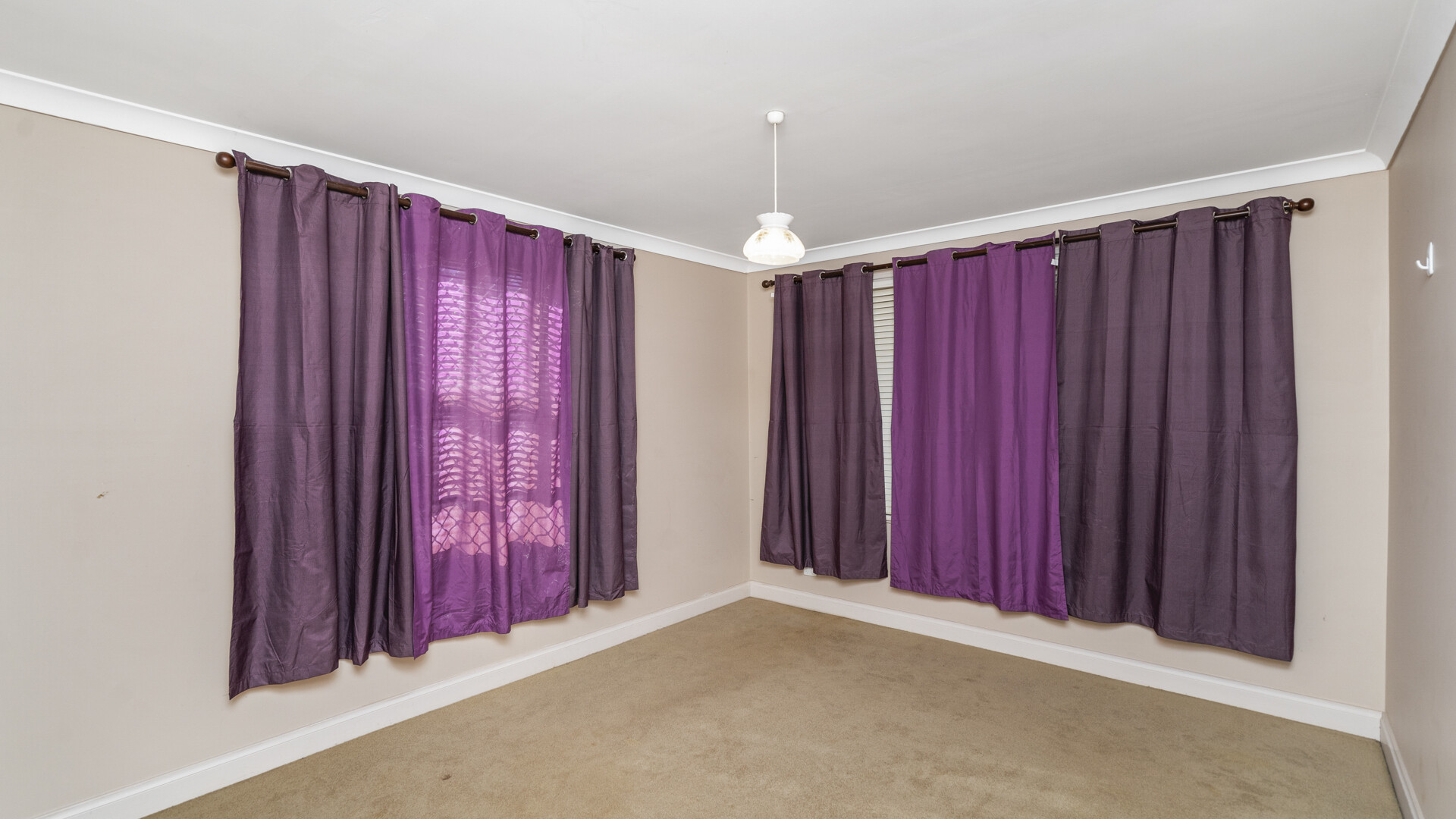 45 Ferrier Street, Narrandera NSW 2700 - photo 9