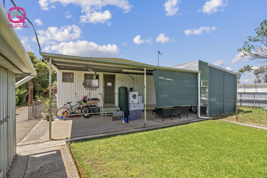 168 Vesper Street, Temora NSW 2666 - photo 14