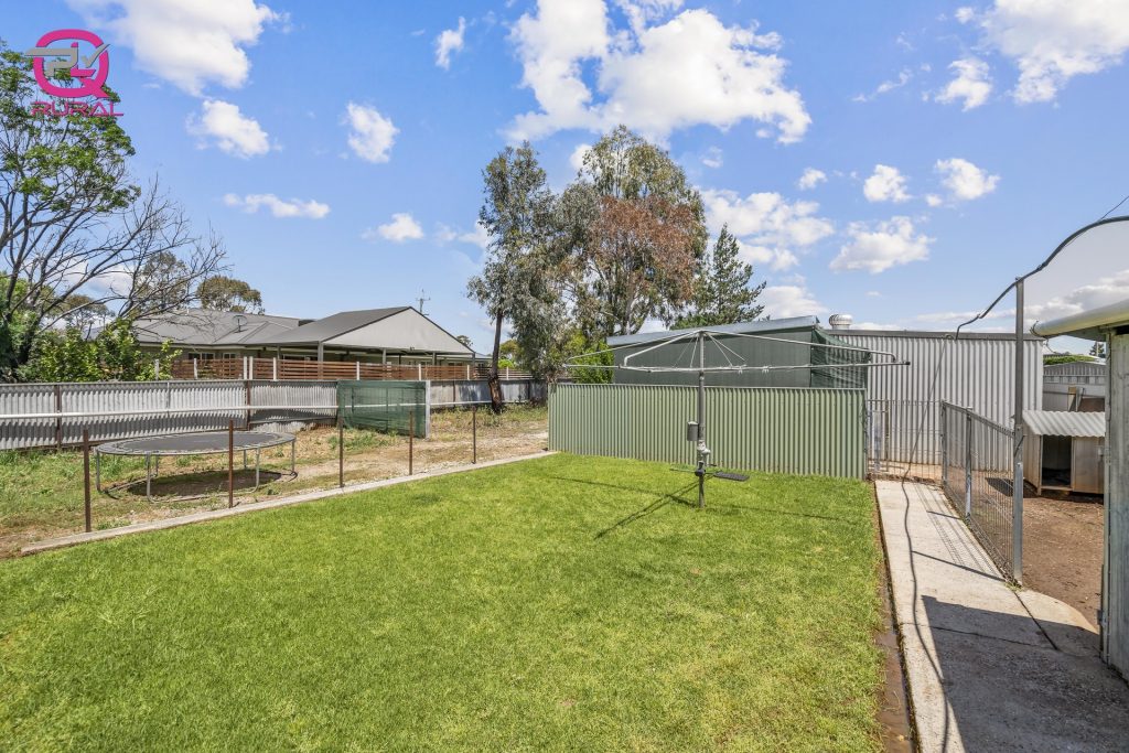 168 Vesper Street, Temora NSW 2666 - photo 15