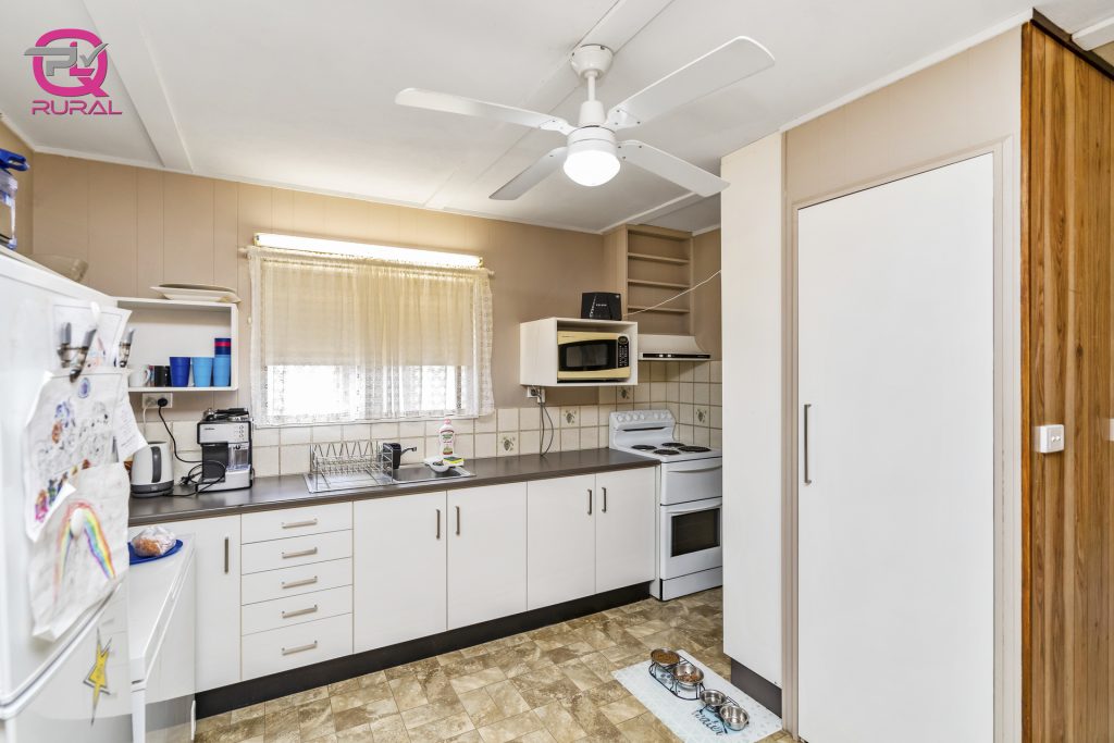 168 Vesper Street, Temora NSW 2666 - photo 7