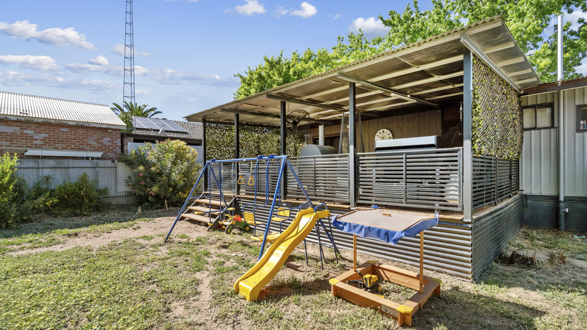 25 Larmer Street, Narrandera NSW 2700 - photo 11